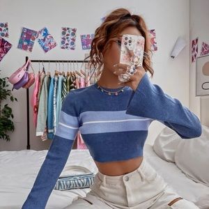 Striped Pattern Colorblock Bell Sleeve Crop Sweater